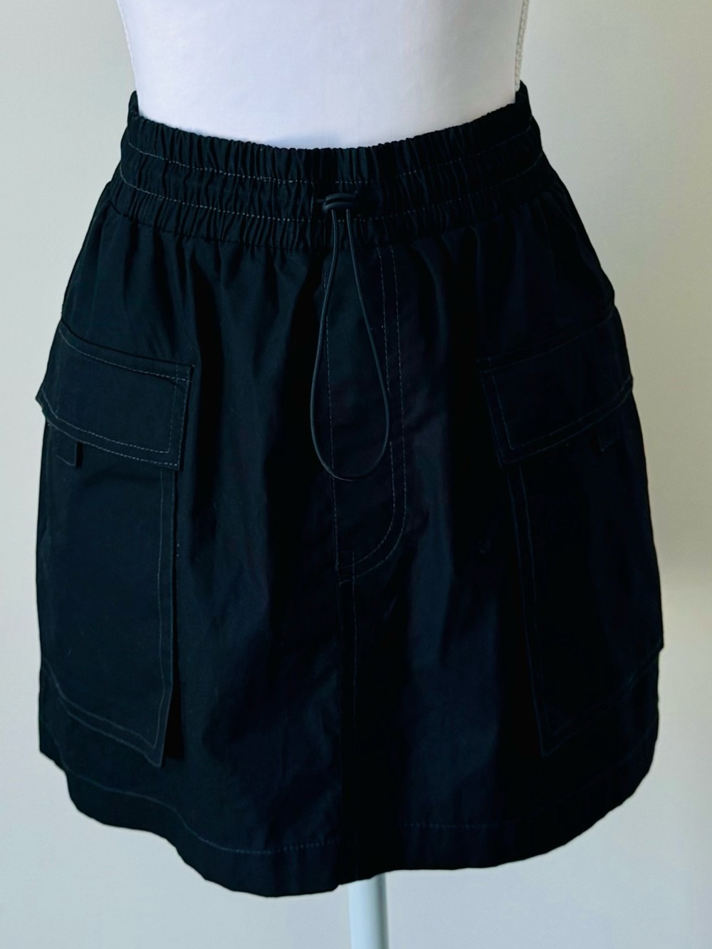 Black Cargo Mini Skirt - Elastic Drawstring Waist 🖤